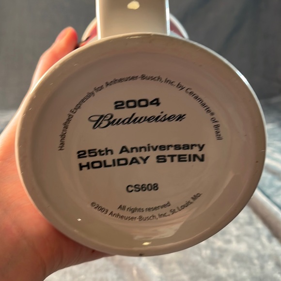 2004 Budweiser Christmas Stein - Picture 4 of 4